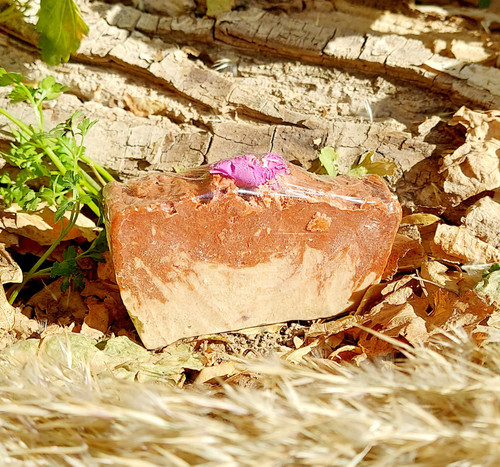 صابون شیر شتر دست ساز و گیاهی مناسب پوست های معمولی و خشک