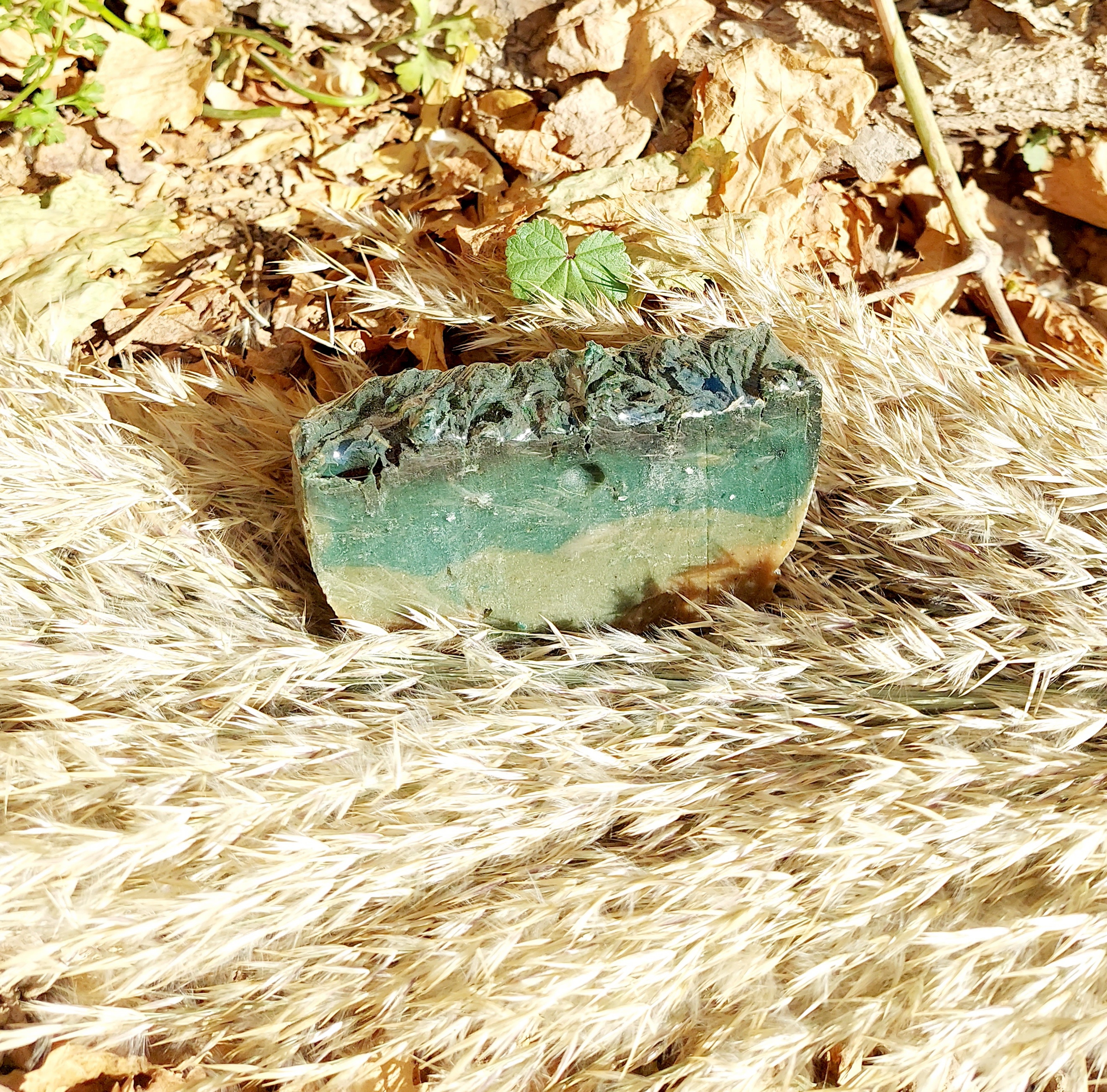 صابون رزماری و بابونه فرموله شده برای موی چرب و شوره دار