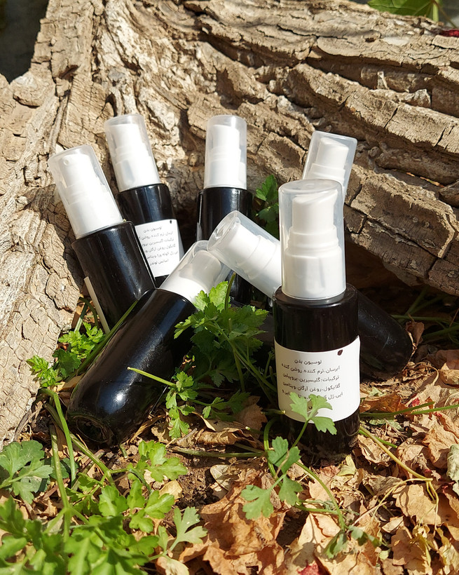 لوسیون کاملا ارگانیک و گیاهی روشن کننده ی قوی